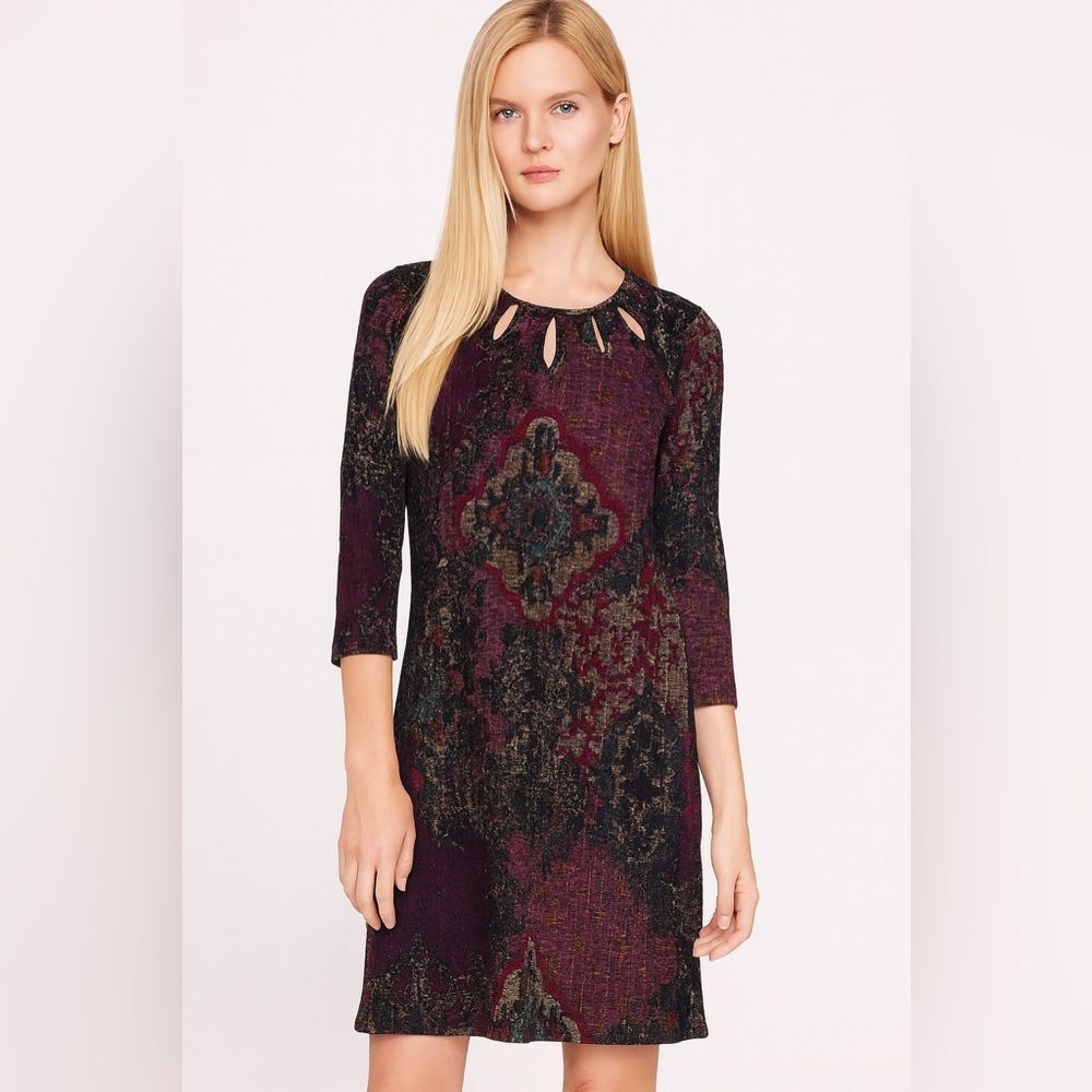 Gabby Skye 3/4 sleeve dress size 4
